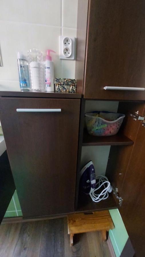 Apartman Tajov Pre 5-6 Osob, Privatne Parkovanie A Terasa Экстерьер фото